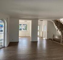Vermiete ein exklusives Haus in Koblenz-Wallersheim