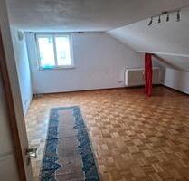 Wohnung im Dachgeschoss - 430,00 EUR Kaltmiete, in Großheubach (PLZ: 63920)