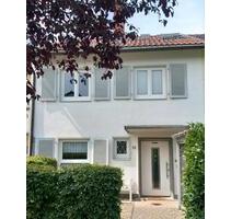 Gemütliches Reihenhaus in Heppenheim von privat zu verkaufen - Heppenheim (Bergstraße)