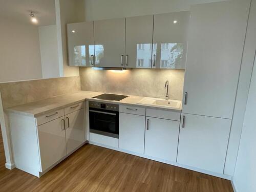 Foto - neuwertige 3 Zimmer Wohnung mit Küche und Balkon