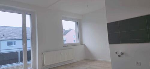 Foto - 1 Zimmer - offen - 410,00 EUR Kaltmiete, ca.  27,00 m²