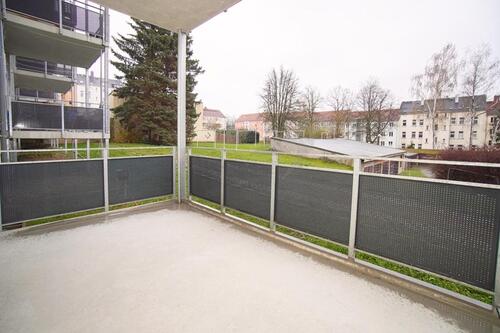 Foto - Helle, modern sanierte 3 Raum EG-Wohnung mit XXL-Balkon und Tageslichtbad