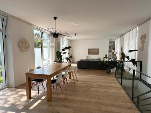 Foto - Lichtdurchflutete Maisonettewohnung mit Garten in ruhiger Lage