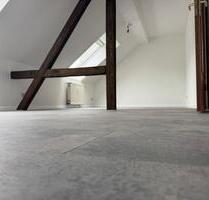 Schöne 3- Zimmer Dachgeschosswohnung Bottrop-Stadtmitte