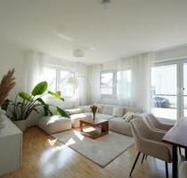 Wunderschöne, helle 2 Zi-WHG in Crailsheim, Einbauküche, große Terrasse und Stellplatz