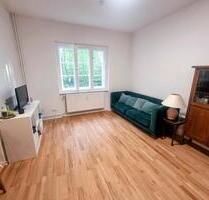 Wohnung warm zu vermieten - 900,00&nbsp;EUR Kaltmiete, ca.&nbsp; 42,00&nbsp;m&sup2; in Berlin (PLZ: 12247) Steglitz-Zehlendorf
