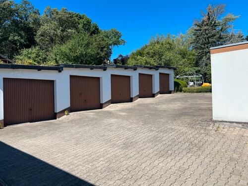 Foto - Garge zu vermieten - 80,00 EUR Miete,