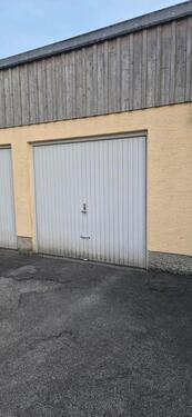 Foto - Motorrad Stellplatz - 35,00 EUR Miete,