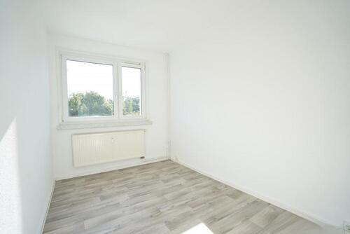 Foto - Gute Lage Badewanne Balkon - 324,00 EUR Kaltmiete,