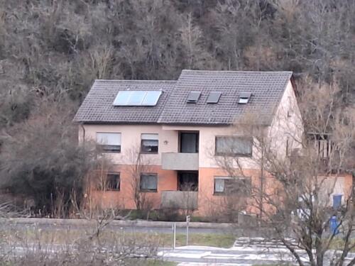Foto - Mehrfamilienwohnhaus+Baugenehmigung fAusbauDG130m²+Nebenhaus140m²