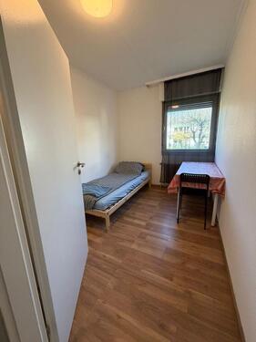 Foto - 7 Zimmer Erdgeschoßwohnung zur Miete in Leverkusen