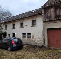 Bauernhaus, 6 zi. mit 4 Garagen, Scheune, Nebengeb. zu verkaufen - Weismain