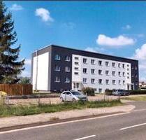 Ab 01.10.2025 im EG li zu vermieten, eine 3-Raumwohnung mit 60 m² - Friedland