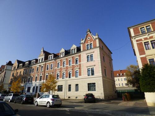 Foto - Geräumige 3-Zimmer-Wohnung mit Holzdielenboden und Balkon in Meißen Zaschendorf