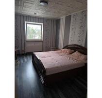 Gepflegte Wohnung mit dreieinhalb Zimmern sowie Balkon und EBK - Landstuhl