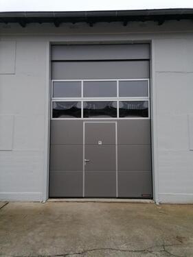 Foto - Halle zur gewerblichen Nutzung - 1.800,00&nbsp;EUR Kaltmiete, ca.&nbsp; 4,00&nbsp;m&sup2;