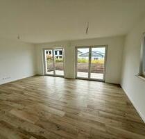 Sofort verfügbar: 5 Raum Wohnung mit Garten im Neubau - Magdeburg Ottersleben