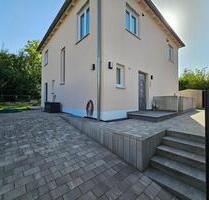 Provisionsfrei: EFH Traumlage mit Naturzugang - Gaimersheim