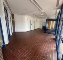 Gewerbe-Bürofläche in Bergkamen in zentraler Lage