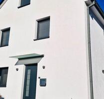 Haus zu vermieten - 2.500,00&nbsp;EUR Kaltmiete, ca.&nbsp; 180,00&nbsp;m&sup2; in Castrop-Rauxel (PLZ: 44575)