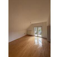 Schöne 3-ZKB Wohnung mit Balkon & Stellplatz - Pirmasens Niedersimten