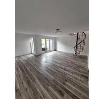 Frisch renovierte Maisonette|70qm|Balkon|Stellplatz|großer Keller - Freiberg am Neckar