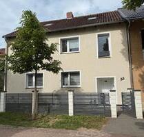 Großes Haus Helmstedt Zentrum 6 Zimmer 200qm Balkon usw. - Wolfsburg Almke