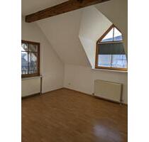 Lichthelle, gepflegte Dachgeschosswohnung - Hohentengen