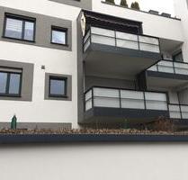 Zentral gelegene 3 Zimmer Wohnung mit Balkon und Einbauküche - Regensburg Kumpfmühl