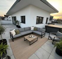 Moderne 2,5-Zimmerwohnung mit 42qm Dachterrasse im KFW-40+ Neubau - Straubing