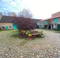 Bauernhof mit Charme & Potenzial teilsaniert in Nichel - Kleinmachnow