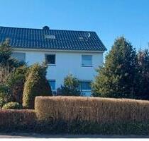 1-2 Familienhaus in Holzwickede Süd; ab 380tEUR, Geundstück 919m2