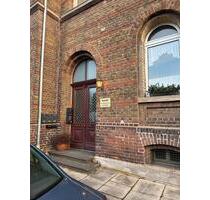 Helle 3-Zimmer-Dachgeschosswohnung in ruhigem 5 Parteinhaus - Siegburg