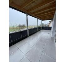 sanierte 4 Zimmer Wohnung, 125 qm, in Neuried - Altenheim, Balkon