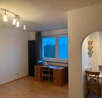 Erlangen - Möbliertes 1,5 Zimmer Apartment + Stellplatz