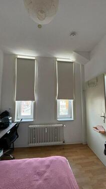 Foto - Zentrale und helle möblierte 2-Zimmer-Innenstadt-Altbauwohnung