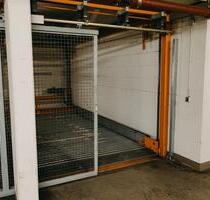 Tiefgaragenstellplatz in Blumenstraße 3, 04105 Leipzig