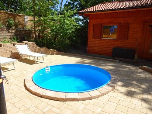 Foto - Ferienhaus Unterkunft Ferienwohnung mit Pool, Terrasse und Sauna