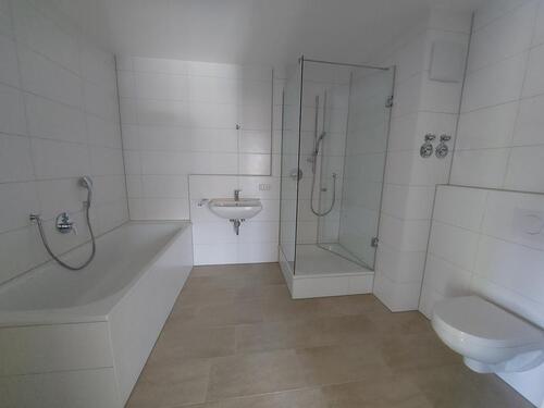 Foto - Etagenwohnung in Großkarolinenfeld zur Miete