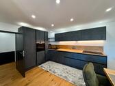 Foto - Helle, charmante 3-Zimmer-Erdgeschosswohnung Balkon & Tiefgarage