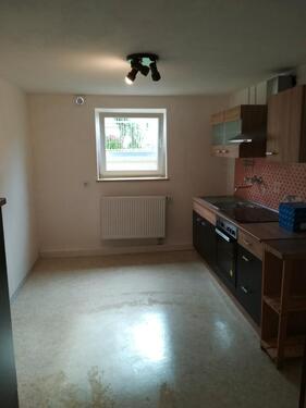 Foto - Einfache 3 Zimmer Wohnung Souterrain - Gartenmitnutzung