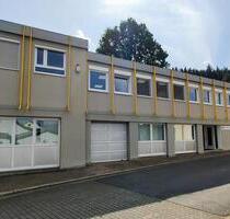 Attraktive Gewerbeimmobilie in Breidenbach-Oberdieten