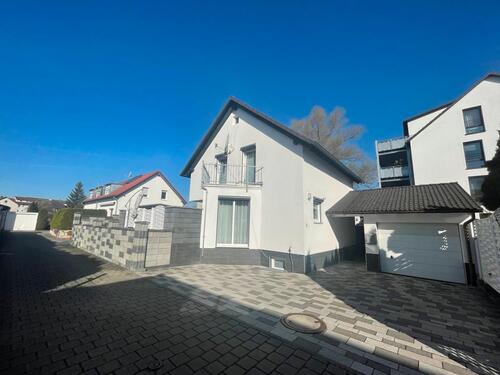 Foto - Einfamilienhaus ab 01.01.2026 - 1.820,00 EUR Kaltmiete,