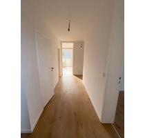 Erstbezug nach Sanierung: Helle 3 Zimmerwohnung mit Westbalkon - München Allach-Untermenzing