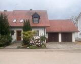 Foto - Doppelhaushälfte mit Garten und Garage
