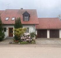 Doppelhaushälfte mit Garten und Garage - Gerolsbach