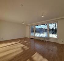 Helle, möblierte 1-Zimmer-Whg. mit Einbauküche und Südbalkon - Hamburg Borgfelde