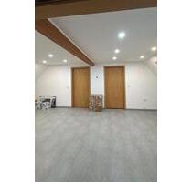 3,5 Zimmer Dachgeschoss Wohnung in Meitingen Sofort verfügbar!
