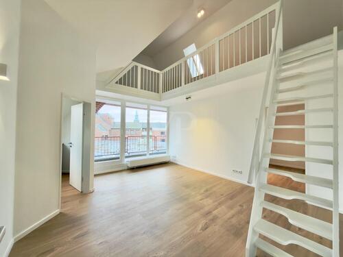 Foto - Modernisierte Maisonettewohnung mit Galerie & Loggia in Bestlage