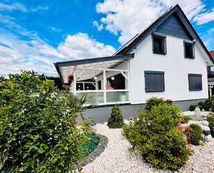 Ferienhaus zur Waldauer Höhe, 3 SZ, 2 Bäder, 40qm Balkon, Wallbox E-Fahrzeuge - Schleusingen